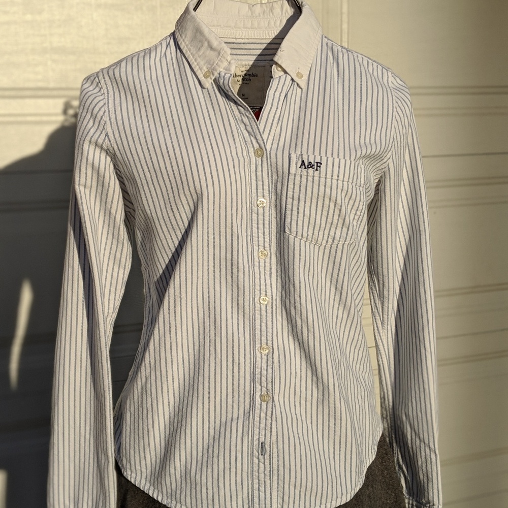 Abercrombie & Fitch women's stripe button up shirt